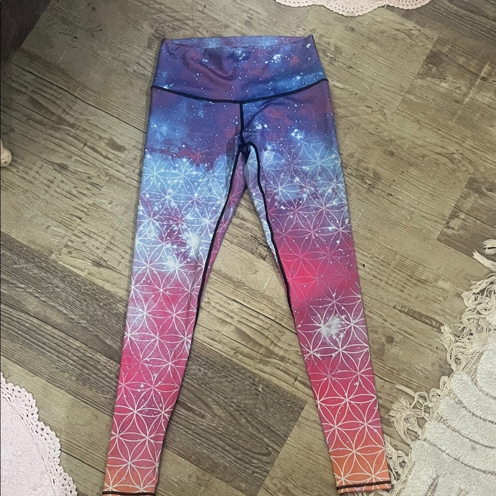 Into the Am Galaxy Print Leggings